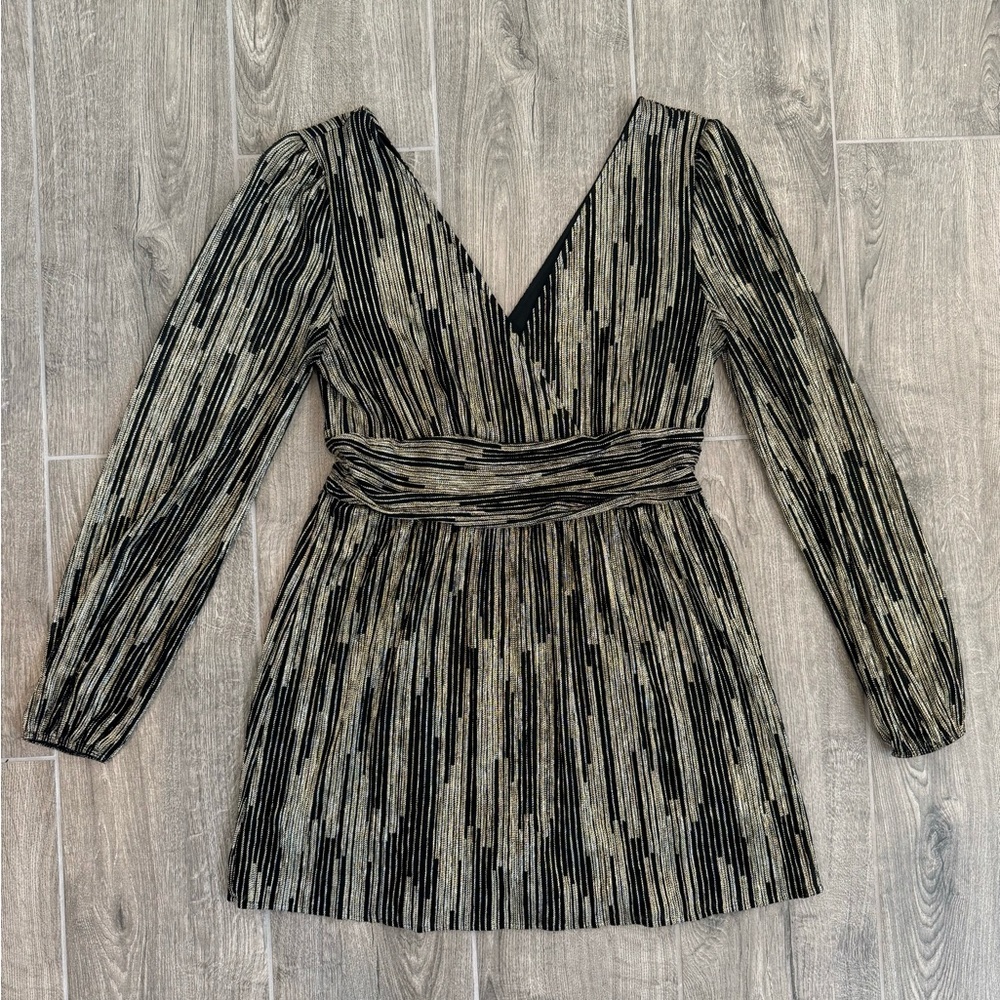 Lily Pulitzer Women’s Riza Long-Sleeve Metallic Romper
